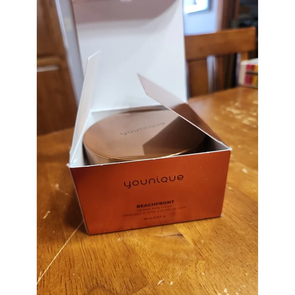 Younique Beachfront Coconut Body Cream 200ml NIB unopened